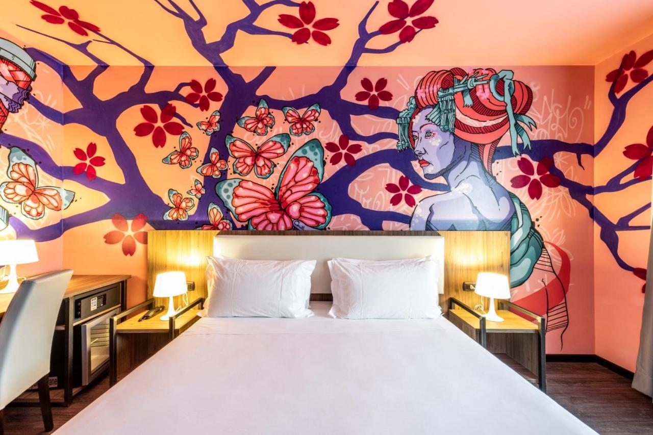 Muraless Art - Worldhotels Crafted Hotel 4*